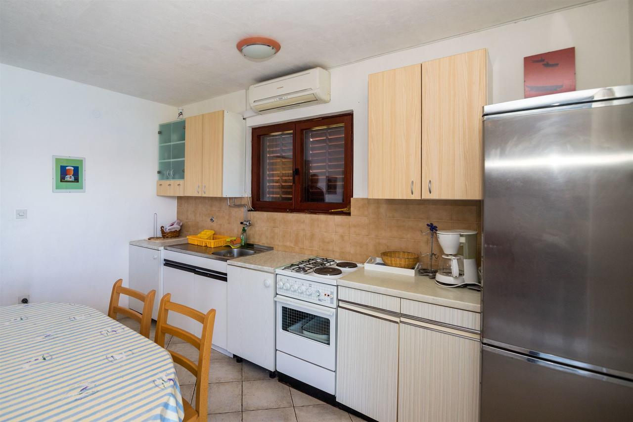 Apartments Ivan Slatine Extérieur photo